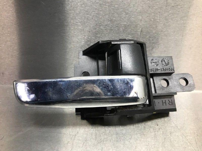 POIGNEE EXTERIEURE AVANT DROITE Mitsubishi ASX, Utilisé, Droite, Mitsubishi