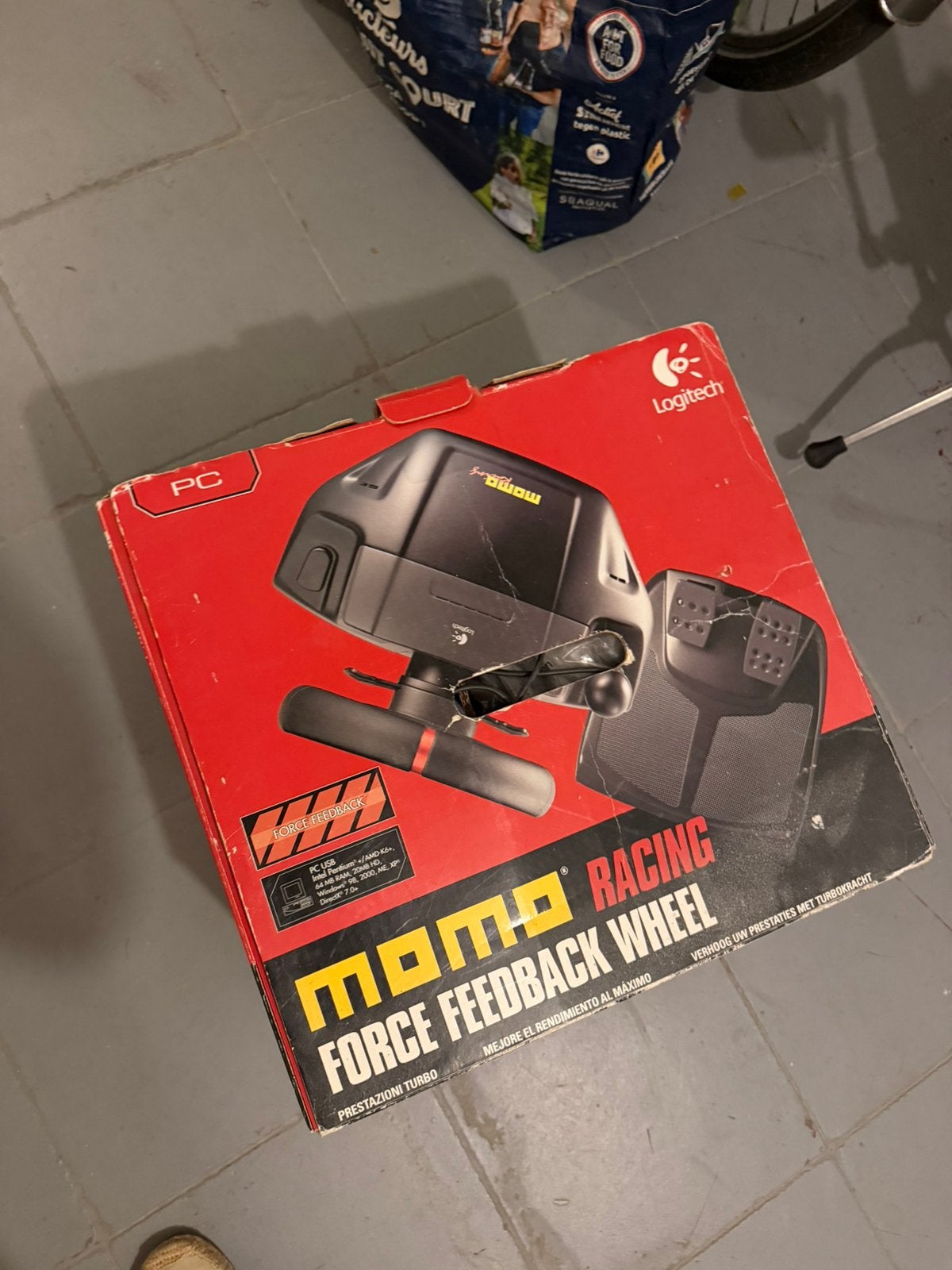 Momo Racing Force Feedbackwiel Retro SimRacing, Ophalen of Verzenden, Zo goed als nieuw