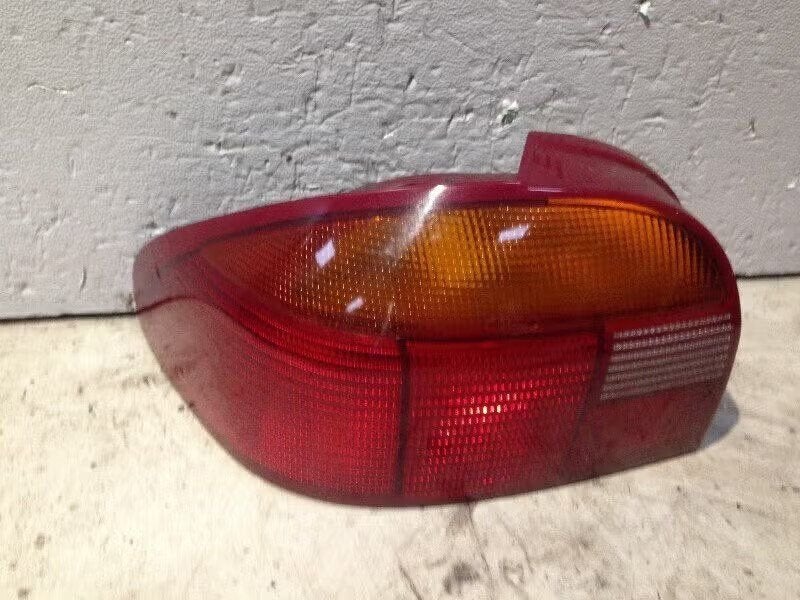 ACHTERLICHT LINKS Ford Mondeo I (93bg13a603), Enlèvement ou Envoi, Henry-Ford-Straße 1 50735 Köln, DE, Ford-Werke GmbH, Kunden@ford.com