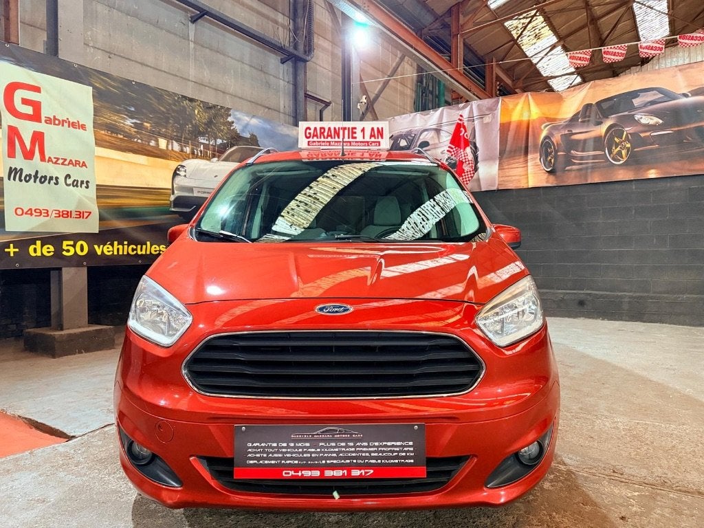 Ford Tourneo Courier 1.5TDCI 5 Places Double porte latérale, 6 portes, Entreprise, Garantie prolongée, Boîte manuelle