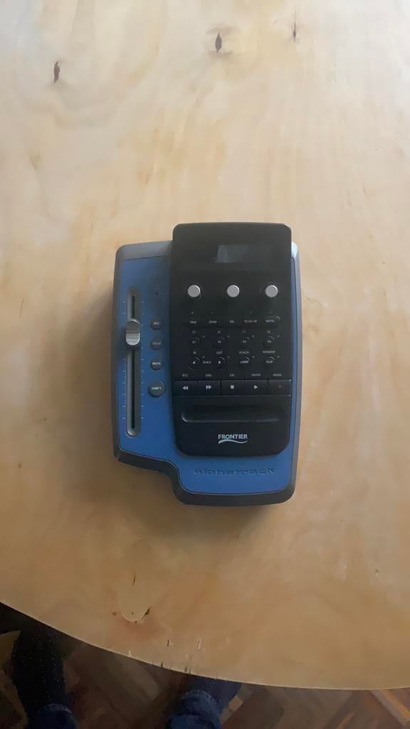 Alphatrack Frontier, Enlèvement ou Envoi, Utilisé