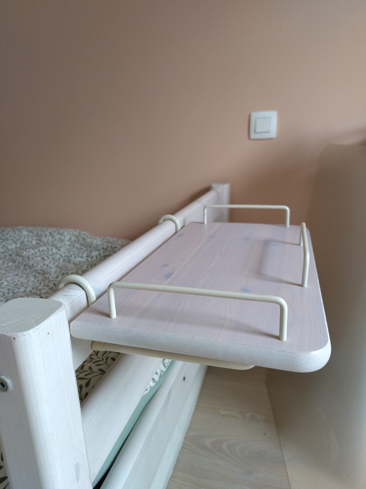 Table de chevet FLEXA, Enlèvement
