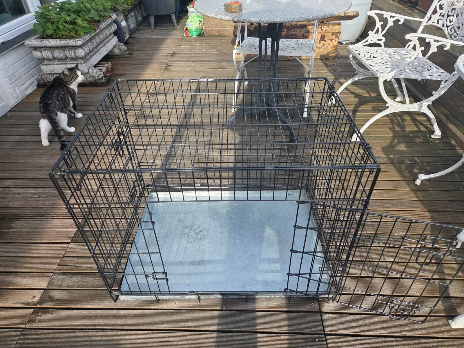 Opvouwbare Hondenbench met Metalen Bodemplaat – €35

Praktis, Ophalen of Verzenden
