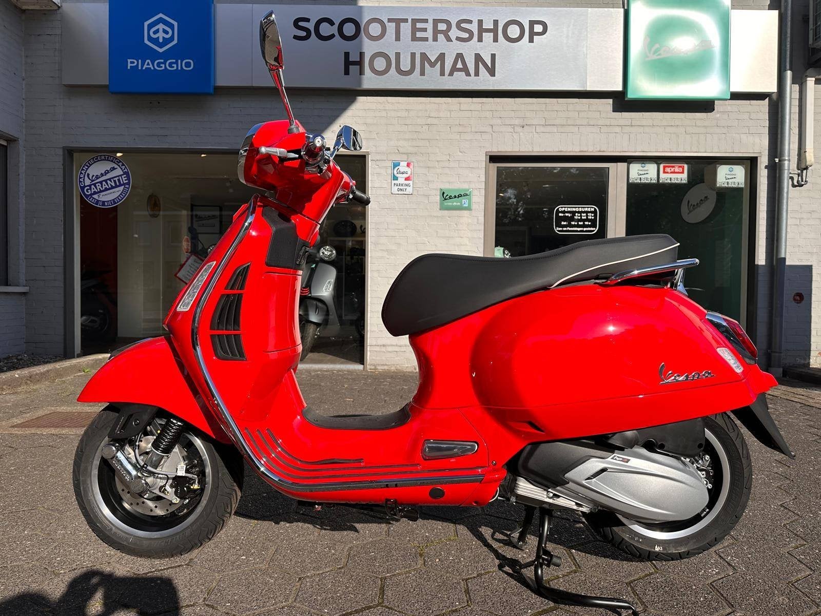Vespa GTS 310cc Super Rosso Coraggioso (nr.46), Scooter, Entreprise, 12 à 35 kW, 310 cm³