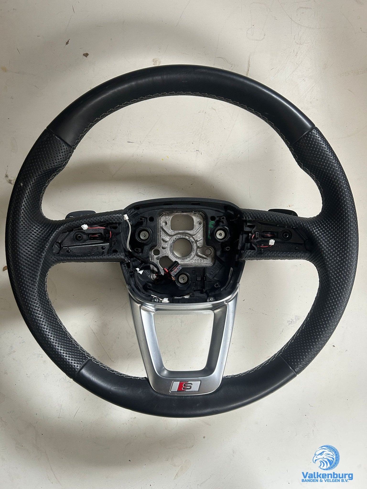 Originele Audi A4 S4 Q4 Q5 Q7 Q8 S line leder geperforeerd s, -, Utilisé, -, -