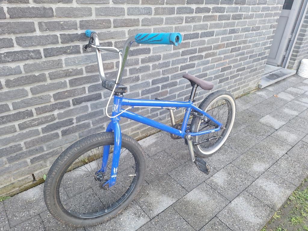 Mooie blauwe bmx met onderdelen moet vandaag weg, Fietsen en Brommers, Fietsen | Crossfietsen en BMX, Ophalen