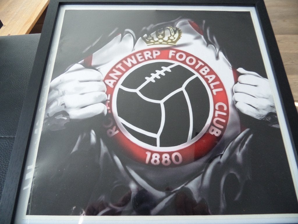 ROYAL ANTWERP FC EXCLUSIEVE STICKER IN KADER., Verzamelen, Ophalen, Zo goed als nieuw, Poster, Plaatje of Sticker