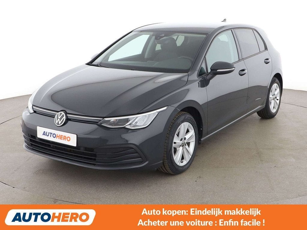 Volkswagen Golf 1.0 eTSI Life (bj 2020, automaat), Auto's, Stof, Gebruikt, https://public.car-pass.be/vhr/59d8fc4b-004a-4d2c-9751-727b89652341