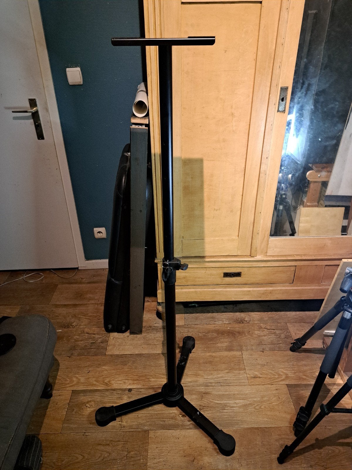 Supports d'enceintes "FAME DB050" (La paire), Musique & Instruments, Enlèvement ou Envoi, Comme neuf, Pied, Haut-parleur