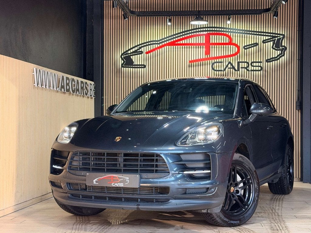 Porsche Macan 2.0 Turbo PDK * GARANTIE 12 MOIS * 1ER PROPRIE, Autos, Cuir, Argent ou Gris, Achat, Euro 6