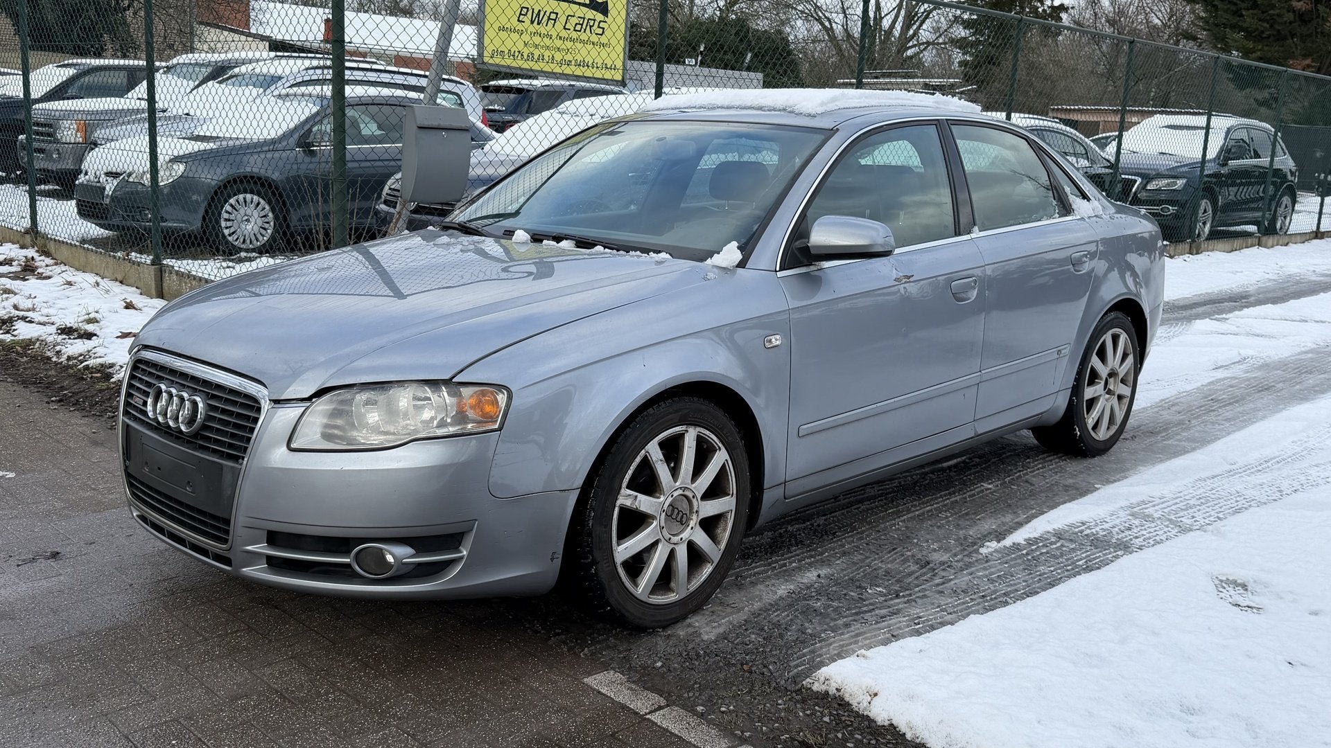 Audi A4 1.8 benzine bj 2005 S line, Autos, Argent ou Gris, Achat, Boîte manuelle, A4