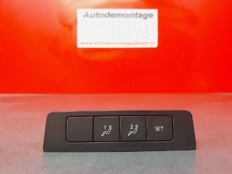 COMMANDE DE REGLAGE DE SIEGE 3 Sport (BP) (|BCKP66180|), Autos : Pièces & Accessoires, Hitdorfer Straße 73
51371  Leverkusen, DE