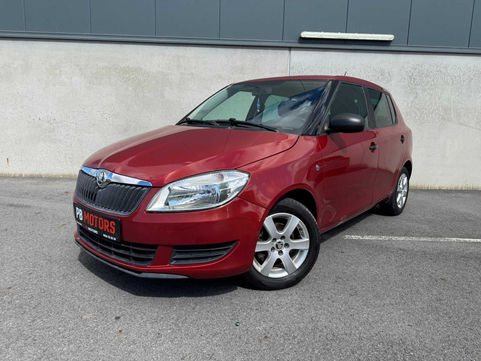 Skoda fabia 1.2 - benzine - 2014 - airco - 44kW - 137.000 km, Auto's, Bedrijf, 1200 cc, Airconditioning, Fabia