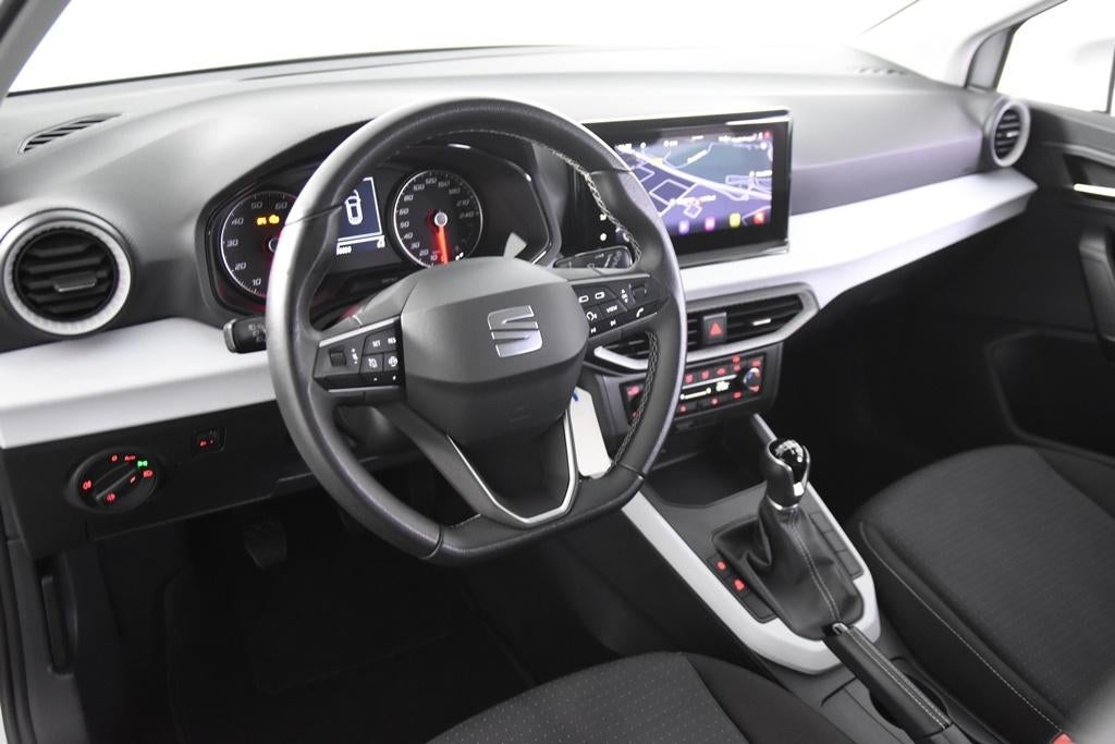 Seat Arona 1.0TSi Urban *1ste Eigenaar*Navigatie*, Auto's, Seat, Voorwielaandrijving, Stof, Wit, USB