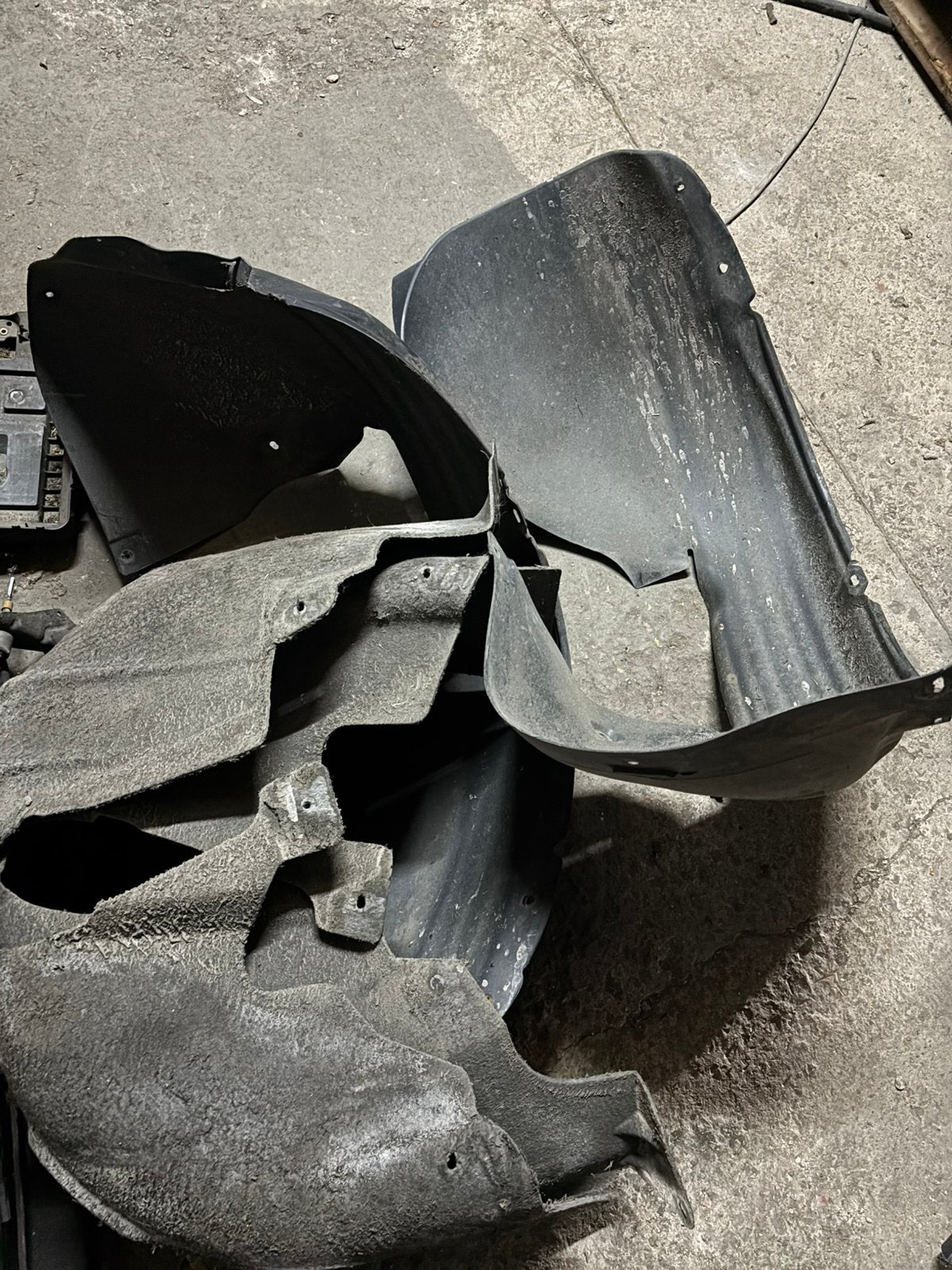 Passages de roues golf 6, Autos : Pièces & Accessoires, Volkswagen, Garde-boue, Avant, Enlèvement