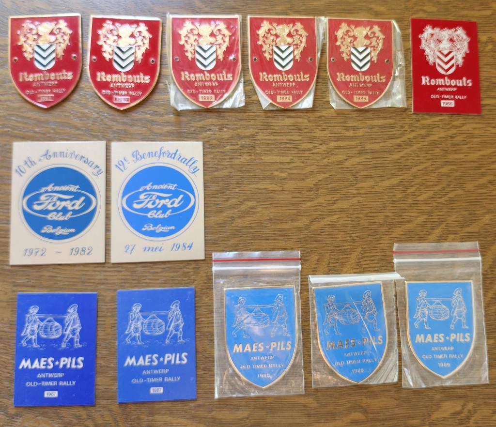 Collectie oldtimer rally-badges, Auto's, Oldtimers, Particulier, Ford, Blauw, Blauw, Ophalen