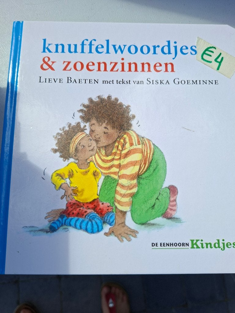 Knuffelwoordjes en zoenzinnen, Boeken, Ophalen, Zo goed als nieuw, Lieve Baeten