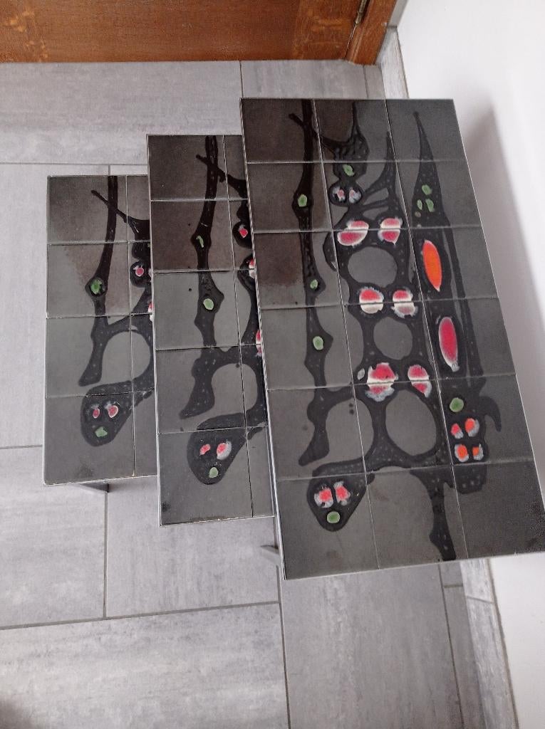 Set van 3 bijzettafels Belarti, Ophalen, Minder dan 45 cm, Gebruikt, Metaal of Aluminium