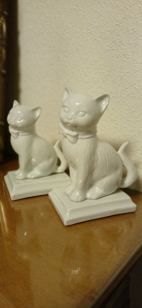 2 porseleinen katten, Woestijnroos by Jos van Dijck, Ophalen of Verzenden