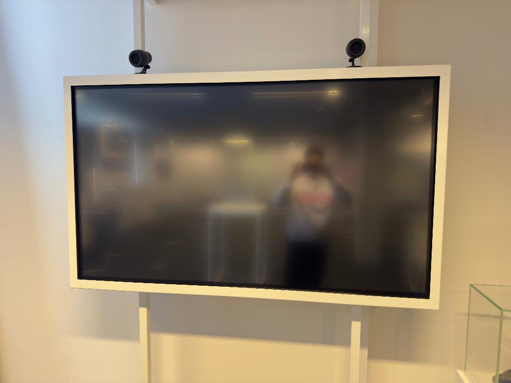 iiyama ProLite 70" touchscreen display (TH7067MIS), Computers en Software, Monitoren, Zo goed als nieuw, 60 Hz of minder, DisplayPort