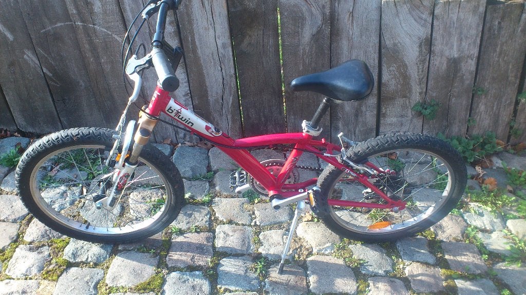 Vélo B TWIN Rockrider rouge 20", Vélos & Vélomoteurs, Rockrider Décathlon, Frein sur jante, Enlèvement, Utilisé