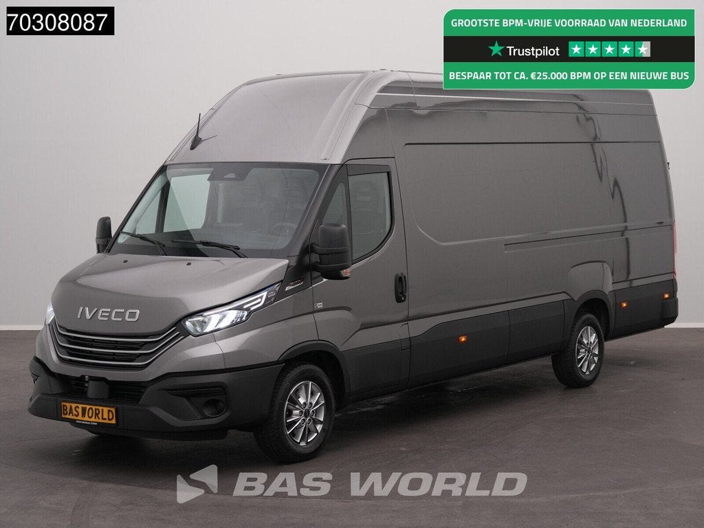 Iveco Daily 35S21 3.0L Automaat L3H3 210PK ACC LED Airco Cam, Autos, Neuf, Argent ou Gris, Achat, Euro 6