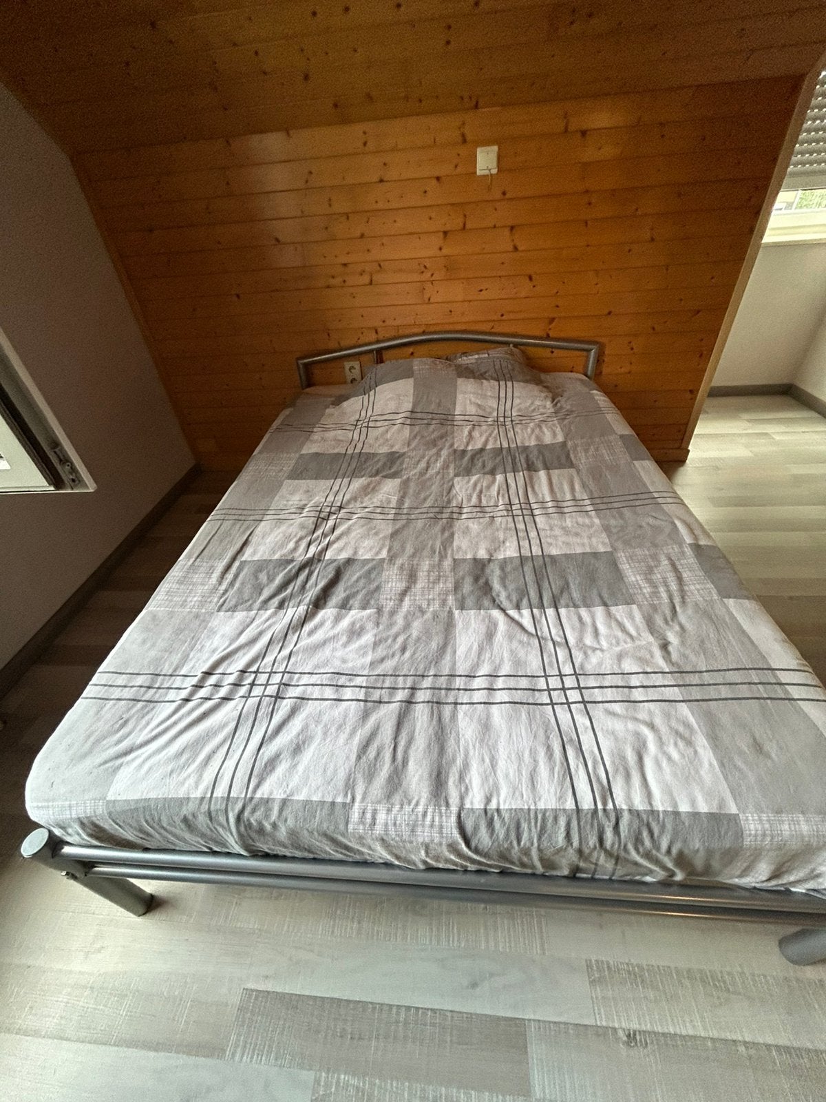 Bed 2 personen, Huis en Inrichting, Slaapkamer | Bedden, Ophalen, Gebruikt, Tweepersoons, 140 cm