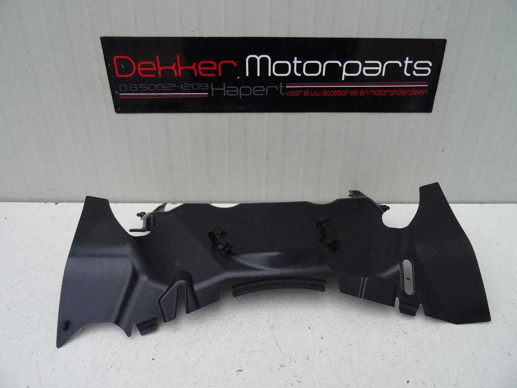 Afwerkkap boven Radiateur Kawasaki ZX6R Ninja 2009-2010-2012, Gebruikt, -, -, Ophalen of Verzenden