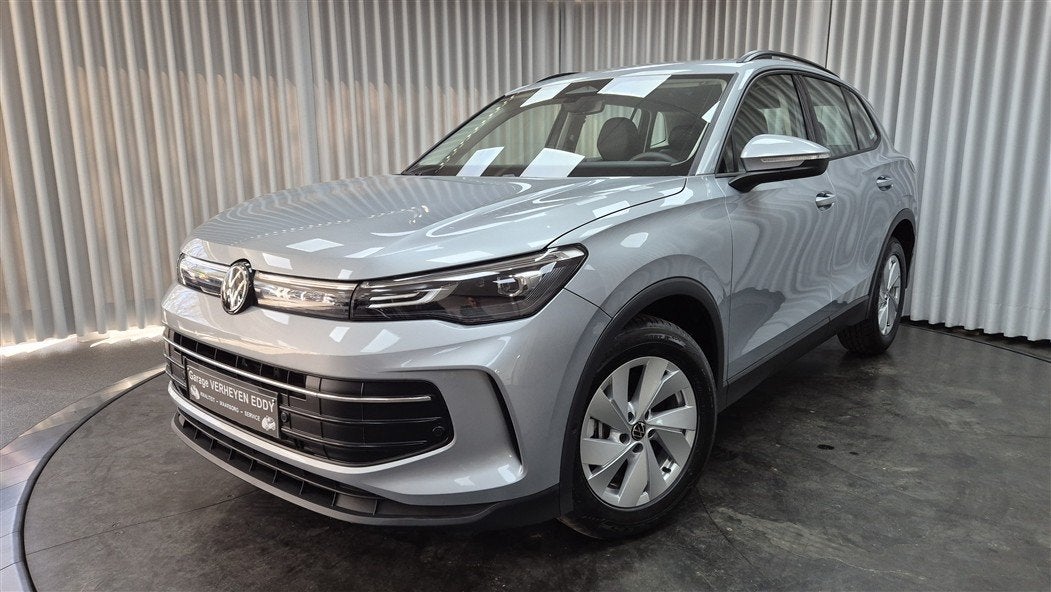 Volkswagen Tiguan 2.0 TDi (bj 2024, automaat), 110 kW, 4 cilinders, https://public.car-pass.be/vhr/7c6302c0-8b85-4ffb-a218-9c210a669abe