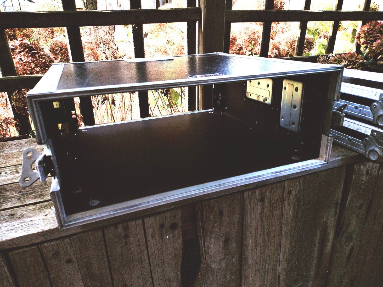 Flightcase 4U robuste: très profond, deux rails & couvercles, Enlèvement ou Envoi, Utilisé, Autres instruments, Flight case