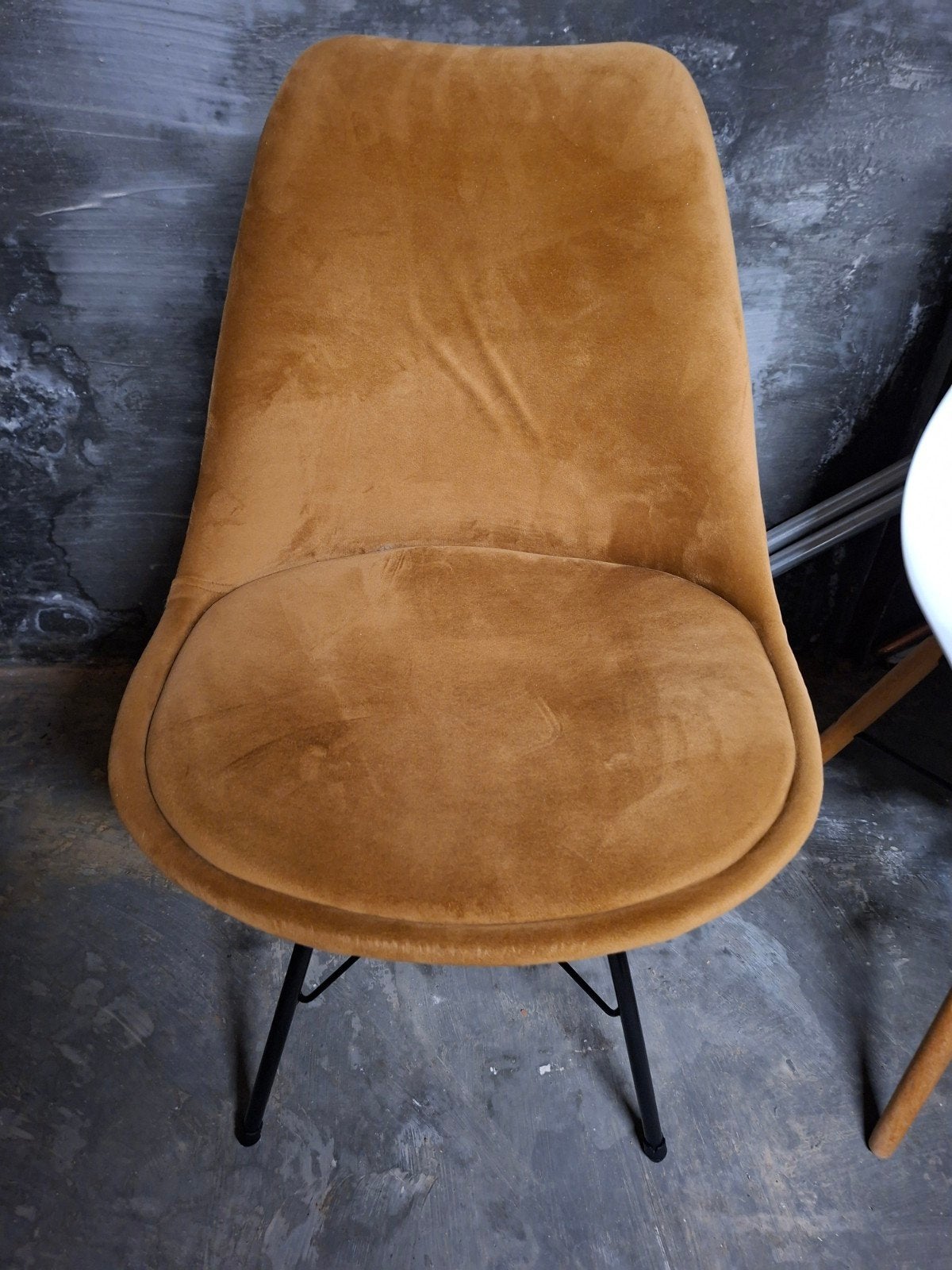 Cognac/bruine eetkamerstoelen - modern design (4 stuks), Huis en Inrichting, Stoelen, Ophalen