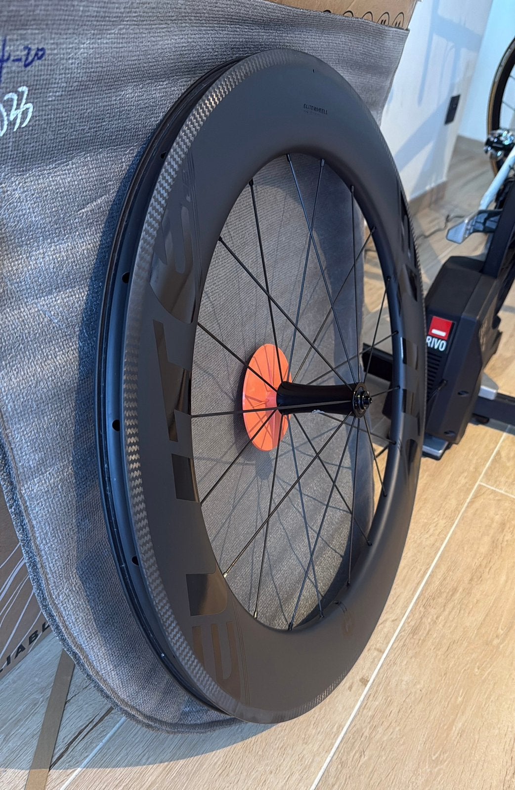 Voorwiel Racefiets Elite - Manuele schakeling, Enlèvement, Comme neuf