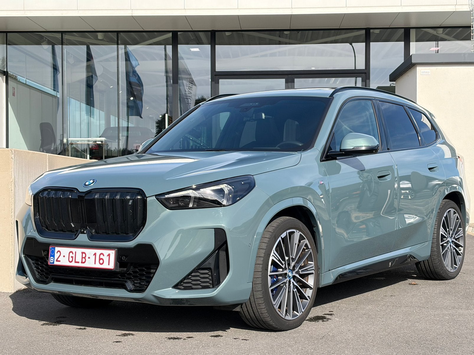 Bmw iX1, Autos, Cuir, Achat, Entretenue par le concessionnaire, Noir