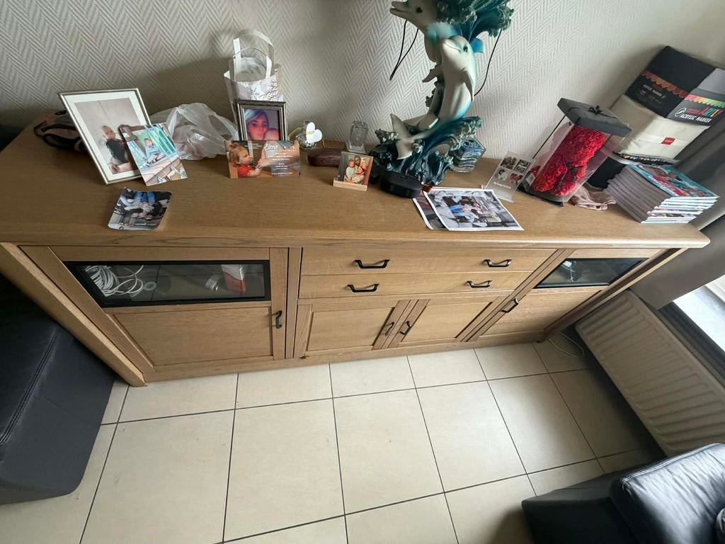 Deswarenkast, Enlèvement