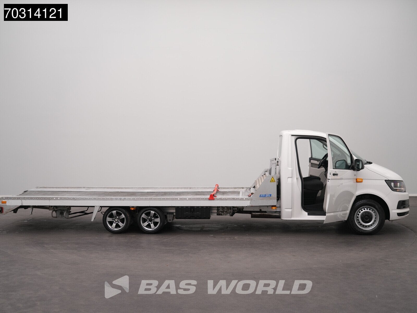 Volkswagen Transporter 140pk Eder Algema Fitzel 1500KG Nutzl, Auto's, Euro 5, Stof, Gebruikt, 4 cilinders