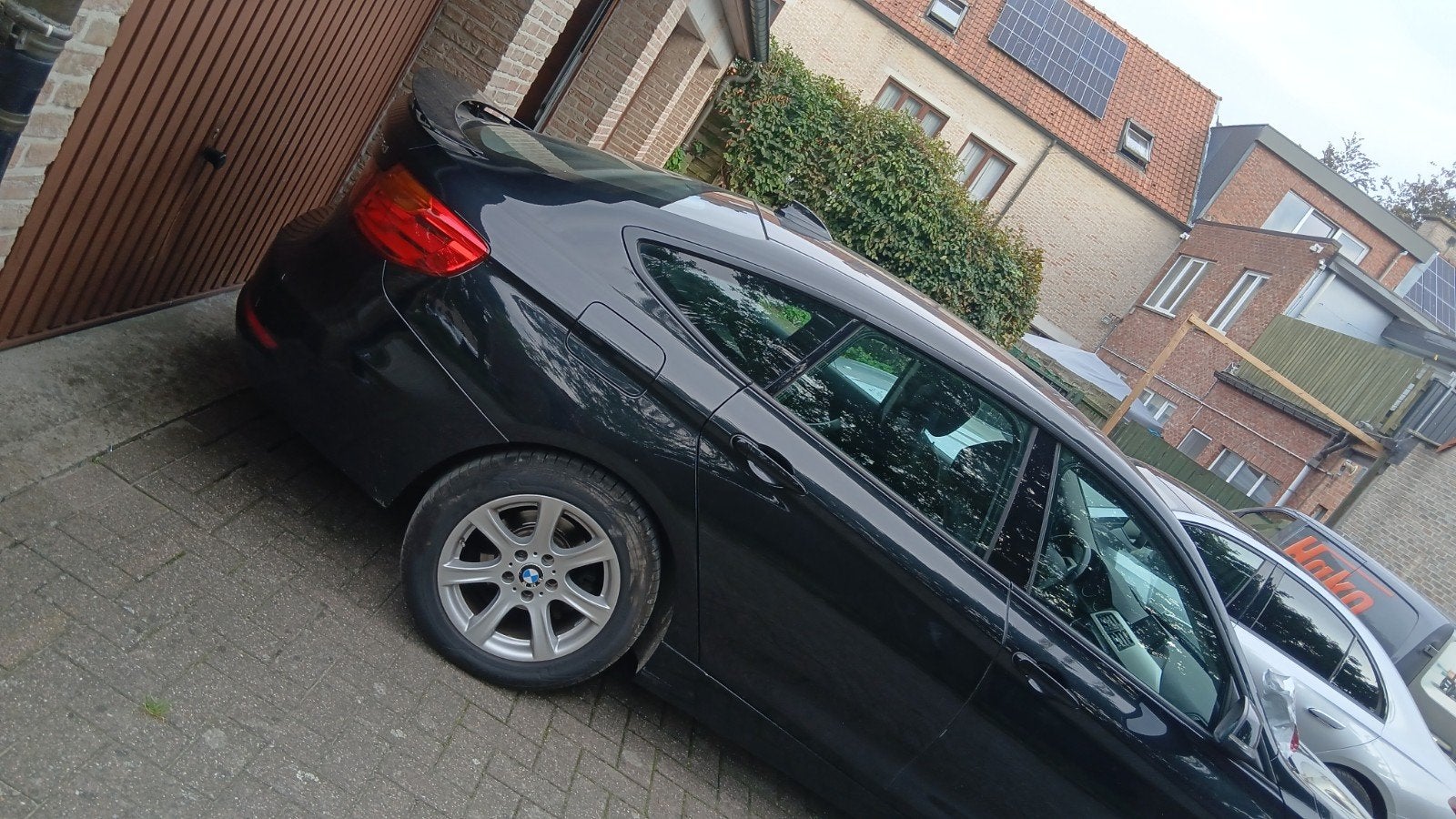 BMW 318 GT, Cuir, Achat, Euro 6, Entretenue par le concessionnaire