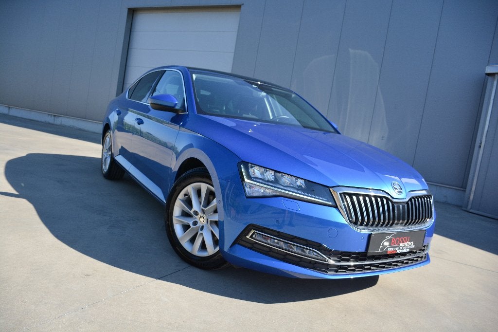 SKODA SUPERB 2.0 TDI NAVI/CRUISC/ZETELVERW/ZETELVERW/PANODAK, Achat, 110 kW, Entreprise, 1968 cm³