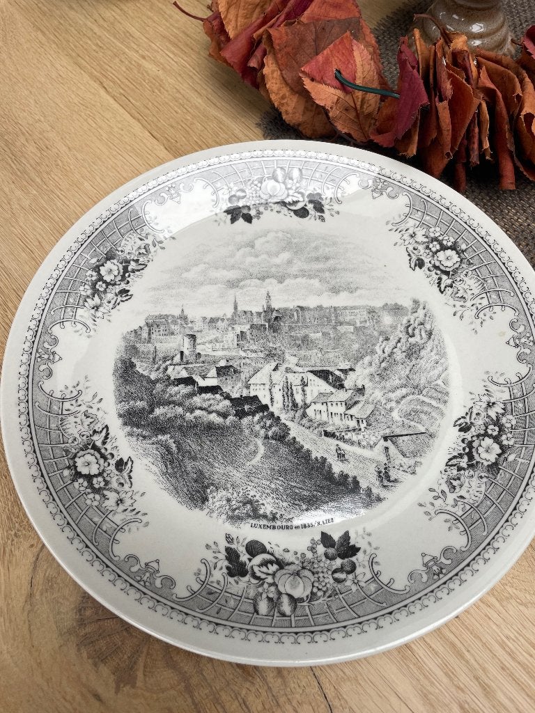 2 Assiettes du Luxembourg Villeroy et Boch, Enlèvement