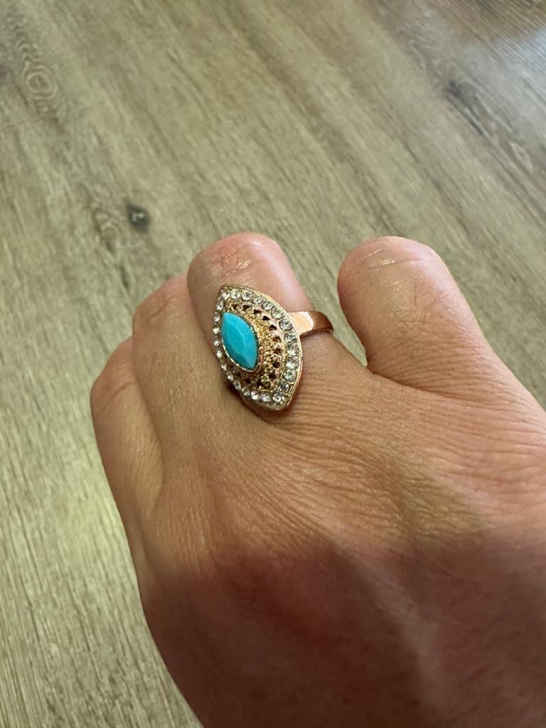 Belle bague en turquoise, Bijoux, Sacs & Beauté, 18 à 19, Fer ou Acier, Enlèvement, Utilisé