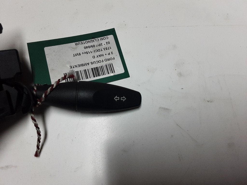 SCHAKELAAR Ford Focus 1 (01-1998/11-2004), Gebruikt, Mevr. I. Hauben, Ford, Rue de l'Espoir 34 34
4030  GRIVEGNÉE, BE