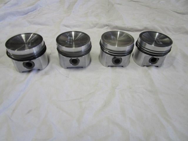 set zuigers +40 ,compressie 10/1 1275cc Klassieke Mini, Auto-onderdelen, Motor en Toebehoren, Mini, Rover, Austin, Nieuw, Ophalen