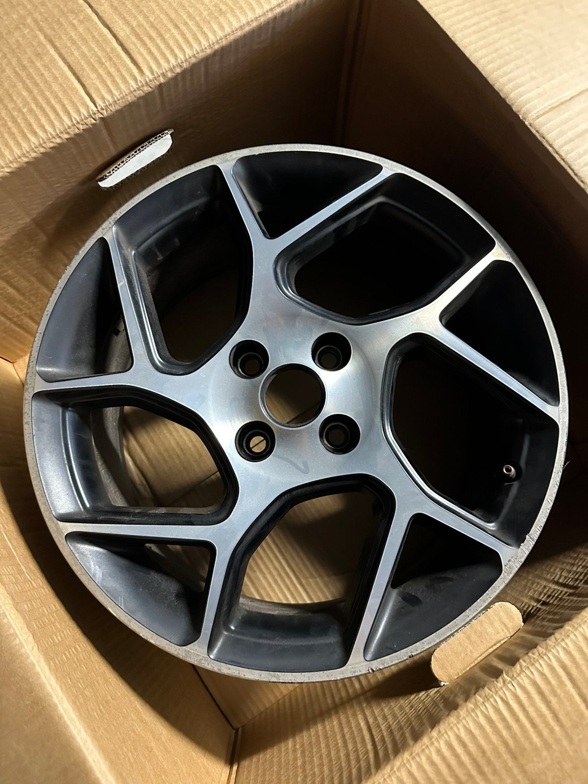 2 jantes pour Ford Fiesta ST2 mk8, Autos : Pièces & Accessoires, Pneus & Jantes, Véhicule de tourisme, 17 pouces, Enlèvement, Utilisé