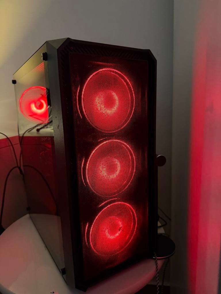 PC gamer, Computers en Software, Desktop Pc's, Zo goed als nieuw, 2 tot 3 Ghz, SSD, 32 GB, Gaming, Ophalen