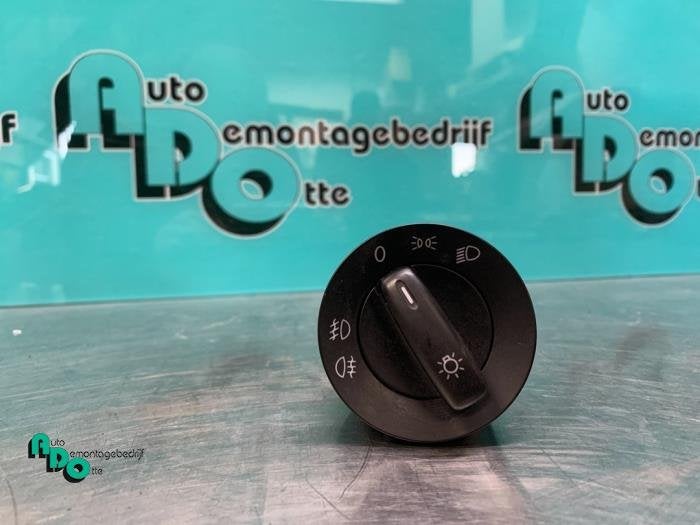 Licht Schakelaar van een Volkswagen Golf (Golf 09-), Gebruikt, -, Volkswagen, -