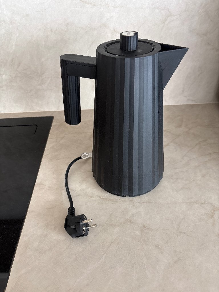 Waterkoker Alessi Plissé, 1 tot 2 liter, Ophalen, Gebruikt