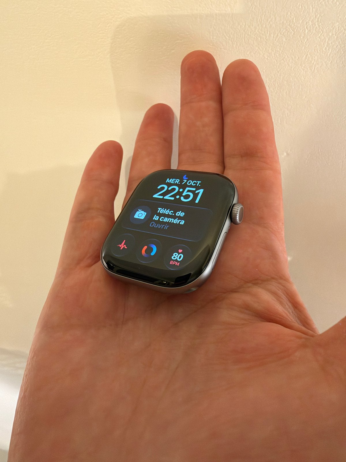 Vends Apple Watch Series 12 46mm Gris sidéral, Handtassen en Accessoires, Ophalen, Nieuw, Grijs