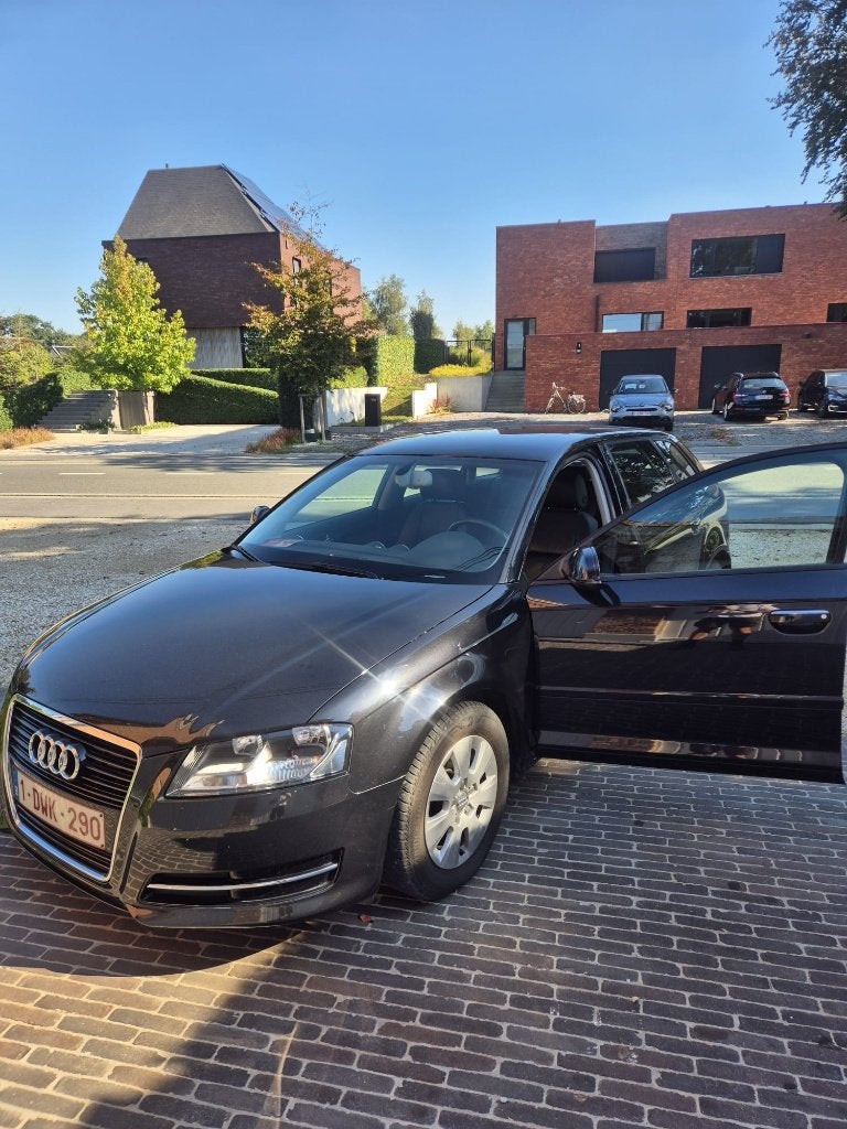 Audi A3 Sportback -  1.6 TDI - Diesel, Auto's, Zwart, Zwart, Leder, Particulier