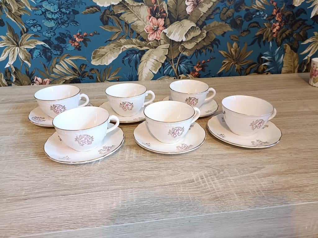 Tasses Boch décor équestre, Ophalen