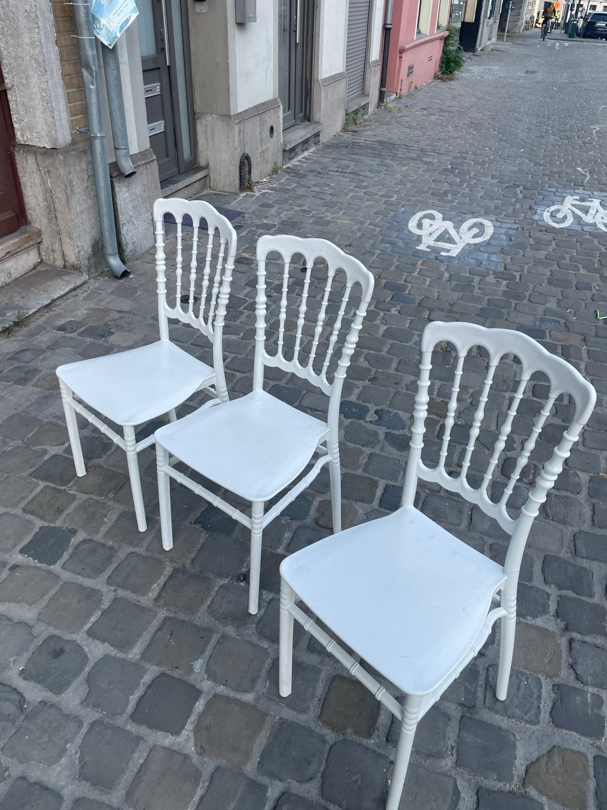 Chaises en plastiques blanches pour événements, Synthétique, Enlèvement, Blanc, Cinq, Six Chaises ou plus