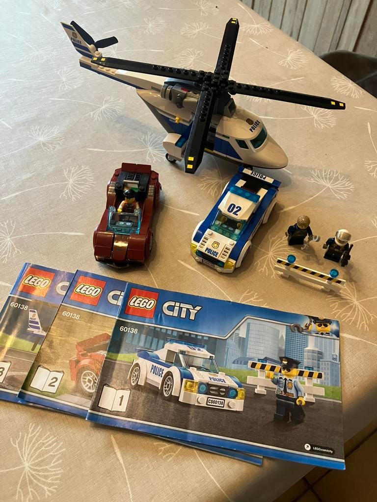 Lego city 60138 high speed chase, Kinderen en Baby's, Ophalen, Zo goed als nieuw, Lego, City